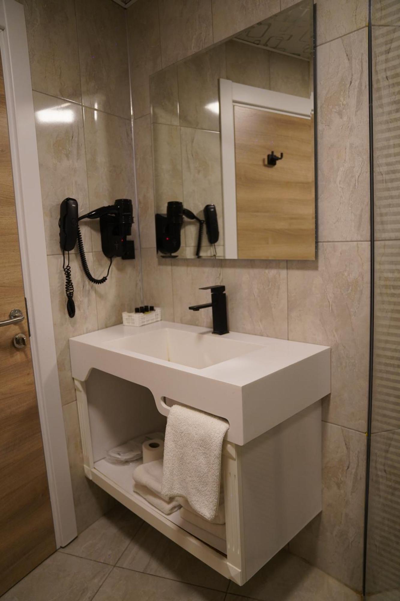 Midis Otel Αδριανούπολη Εξωτερικό φωτογραφία